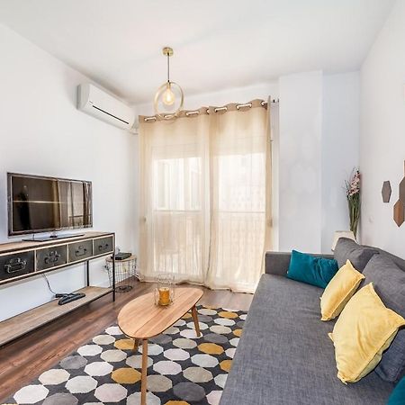 C29 - Trendy Central Apartment With Small Parking And Terrace Málaga Eksteriør billede