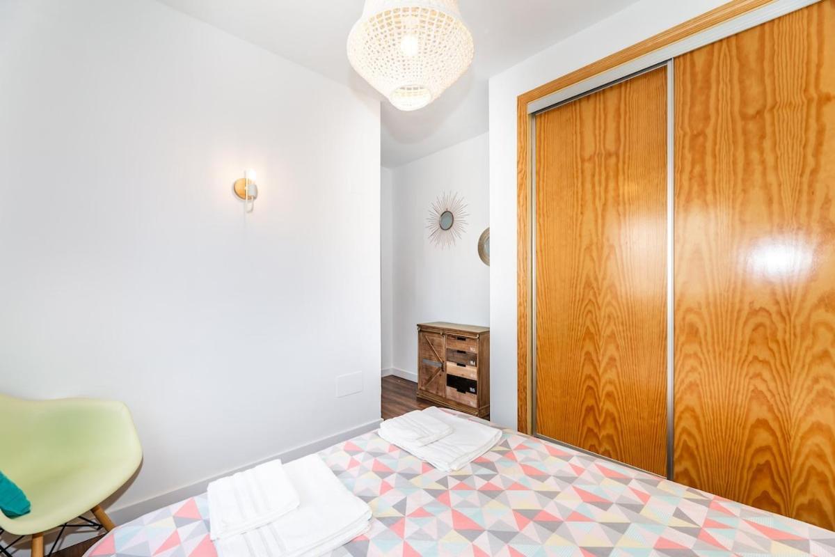 C29 - Trendy Central Apartment With Small Parking And Terrace Málaga Eksteriør billede